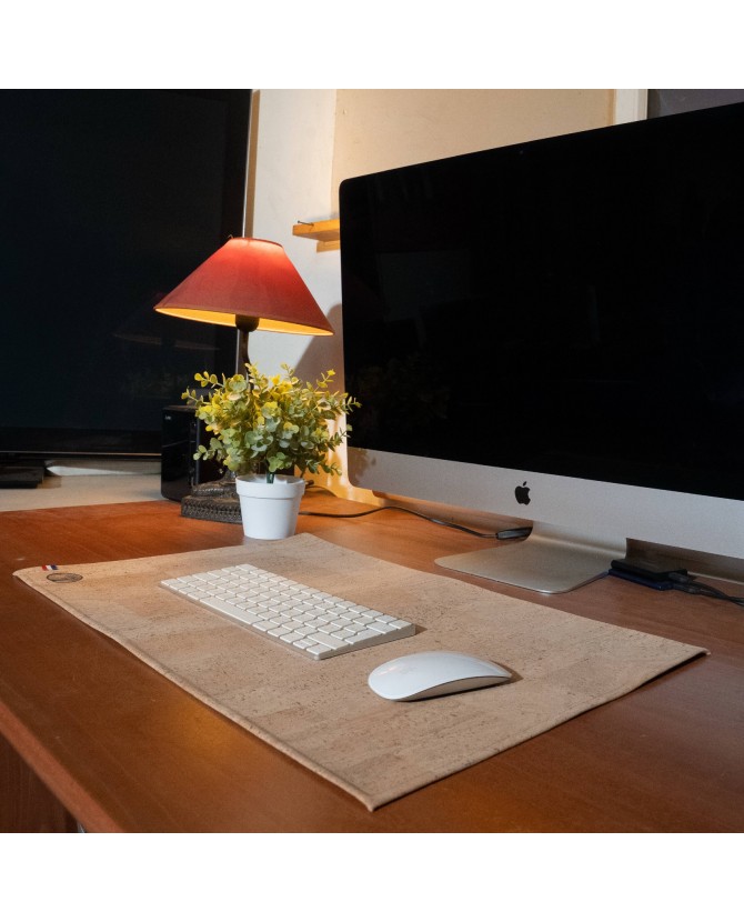 Sous-main de bureau en liège – Élégance naturelle & confort de travail